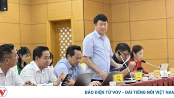 លើកទីមួយ ប្រារព្ធពិធីបុណ្យ ប៉េងប៉ោងខ្យល់ក្តៅ នៅ Ha Long ខេត្ត Quang Ninh