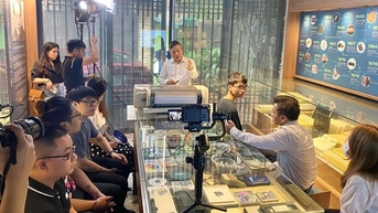 បង្កើតអត្ថប្រយោជន៍ផ្ទាល់ខ្លួនដោយរៀន IT បន្ថែម