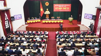 Đại biểu chất vấn thừa thiếu giáo viên cục bộ tại Hà Tĩnh