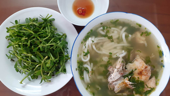 Bánh canh mùa hạ quê xa