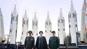 អាមេរិក​បញ្ជាក់​ថា រុស្ស៊ី​បាន​ទទួល​មីស៊ីល​ពី​អ៊ីរ៉ង់ ចេញ​ទណ្ឌកម្ម​ថ្មី។