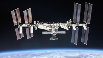 Module Nga trên trạm ISS tiếp tục rò khí