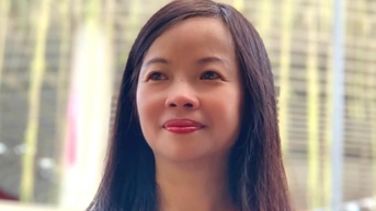 Dịch giả đưa thơ Việt ra thế giới