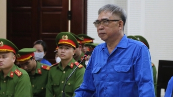 'Nghỉ hưu đã lâu nên suy nghĩ pháp luật lỗi thời'