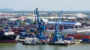 Nhập khẩu hàng hóa có chiều hướng giảm nhẹ trong nửa đầu tháng 10