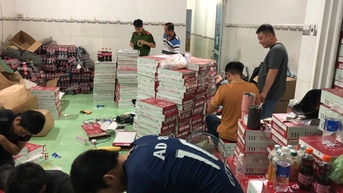 Phát hiện số lượng lớn hàng giả các thương hiệu nổi tiếng