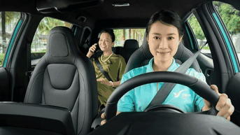 Ông lớn ngoại rút lui, nội thoái trào, ai đủ sức cạnh tranh với tỷ phú Phạm Nhật Vượng?