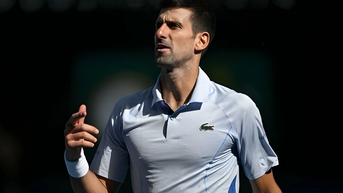 Djokovic thua tại Australian Open sau 6 năm bất bại