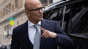 CEO Microsoft ghét độc quyền trò chơi trên máy chơi game