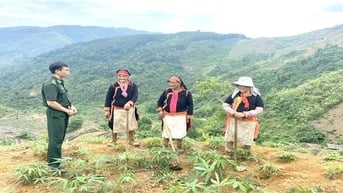 Xây dựng vùng biên Phong Thổ phát triển hòa bình