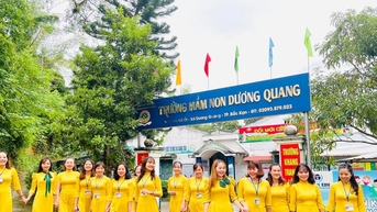 Phụ nữ Bắc Kạn hưởng ứng “Tuần lễ Áo dài”