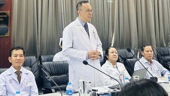 Lần đầu Việt Nam điều trị thành công bệnh ung thư hạch bằng 2 kỹ thuật cao