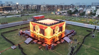 Hé lộ sân khấu lập phương khổng lồ trong đêm countdown tại The Global City