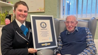 បុរសចំណាស់ជាងគេបំផុតលើពិភពលោកបានស្លាប់នៅអាយុ 112 ឆ្នាំនៅចក្រភពអង់គ្លេស