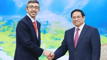 Thủ tướng đề nghị UAE hỗ trợ Việt Nam phát triển sản phẩm Halal
