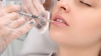 Sốc phản vệ sau tiêm thuốc tê làm đẹp