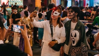 Người Việt chơi Halloween 'nhiệt' hơn cả Tây
