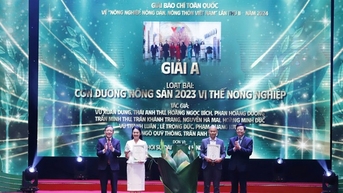 Vinh danh 42 tác phẩm đoạt giải báo chí toàn quốc về "tam nông"