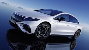 Xe điện Mercedes sẽ có sơn năng lượng mặt trời