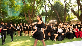 H'Hen Nie បង្ហាញ​ការ​បង្ហាញ​ដ៏​ស្រស់​ស្អាត​ដោយ​ស្វែង​រក​តារា​ម៉ូដែល​ដើម្បី​សម្តែង 'Heritage Steps 2'