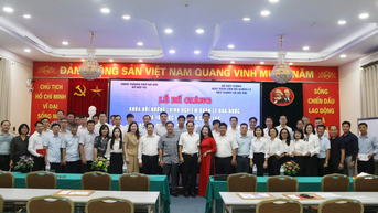 Gần 100 cán bộ Hà Nội hoàn thành khóa học về QHXD đô thị thông minh