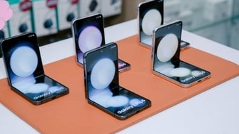 Galaxy Z Flip5 và Z Fold5 tiếp tục giảm giá