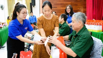 Tuổi trẻ bộ LĐ-TB&XH với nỗ lực "tiếp sức" những hoàn cảnh khó khăn
