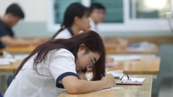 Lộ phương án thi tốt nghiệp THPT 2025, không bắt buộc thi ngoại ngữ