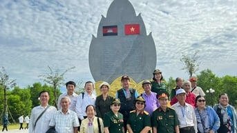 Những cuộc gặp của tình đoàn kết Việt Nam-Campuchia