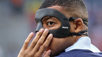 Mbappe đòi PSG 100 triệu Euro