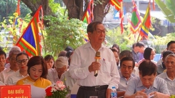 ការពារ និងលើកតម្កើងតម្លៃនៃពិធីបុណ្យប្រពៃណីនៅតំបន់ខាងក្នុងទីក្រុងហាណូយ