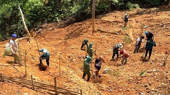 Điểm tựa vững chãi của người dân