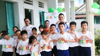 Herbalife Việt Nam hỗ trợ nâng chất lượng bữa ăn cho hơn 1.100 trẻ em khó khăn