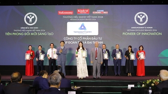 Tân Á Đại Thành được vinh danh Top 10 Thương hiệu mạnh - Tiên phong đổi mới sáng tạo 2024