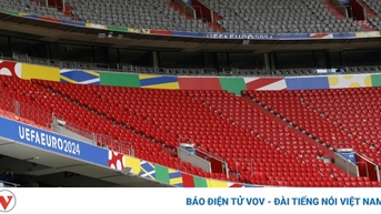 Khách Việt chi đậm cho tour du lịch châu Âu xem EURO 2024