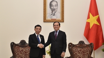 Việt Nam luôn kề vai, sát cánh hỗ trợ Lào vượt qua khó khăn, thách thức