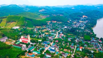 Hung Son - កន្លែងភ្លឺនៅស្រុក Anh Son ខេត្ត Nghe An