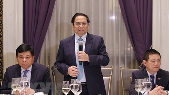 Thủ tướng đề nghị chia sẻ kinh nghiệm thu hút nguồn lực phát triển trung tâm tài chính ở Việt Nam