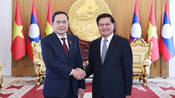 Chủ tịch Quốc hội hội kiến Tổng Bí thư, Chủ tịch nước Lào