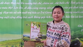 Trồng chè tạo ra loại trà màu sắc bắt mắt, bà Giám đốc ở Thái Nguyên kế nghiệp thành công
