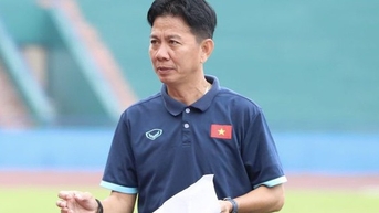 'Cầu thủ U.17 xem U.22 Việt Nam đá SEA Games để học hỏi'