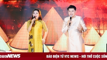 Vũ Minh Hiếu song ca cùng Thanh Thanh Hiền trong minishow đầu tiên