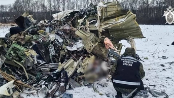 Nga nói có bằng chứng Ukraine bắn rơi máy bay chở tù binh bằng tên lửa Mỹ