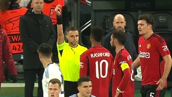 Hojlund: 'Man Utd mất nhịp độ sau thẻ đỏ của Rashford'