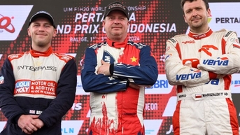 តើ Jonas Andersson មកពីក្រុមប្រណាំងទូក Binh Dinh ជានរណា?