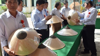 Nón ngựa Phú Gia đón bằng Di sản văn hóa phi vật thể quốc gia