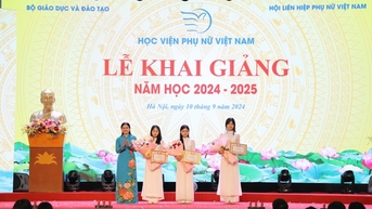 Hơn 1.800 tân sinh viên Học viện Phụ nữ Việt Nam bước vào năm học mới