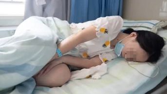 Người phụ nữ 36 tuổi bị ung thư dạ dày vì thường xuyên làm việc này, bác sĩ chỉ rõ nguyên nhân