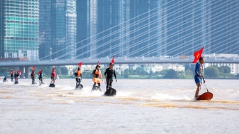 Nhiều tour sông nước, tour nội thành TP.HCM siêu khuyến mãi dịp Lễ hội sông nước