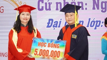 Gần 850 sinh viên nhận niềm vui từ Trường ĐH Cửu Long